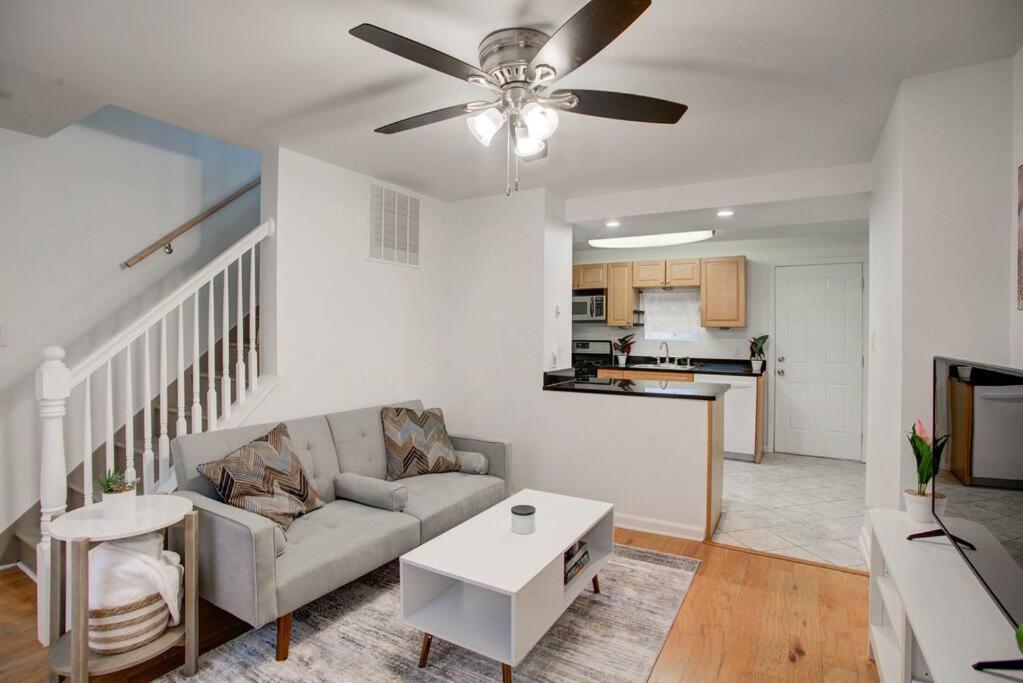 Cozy Lux 3bd House Heart Of Fishtown Sleeps 8 Apartment